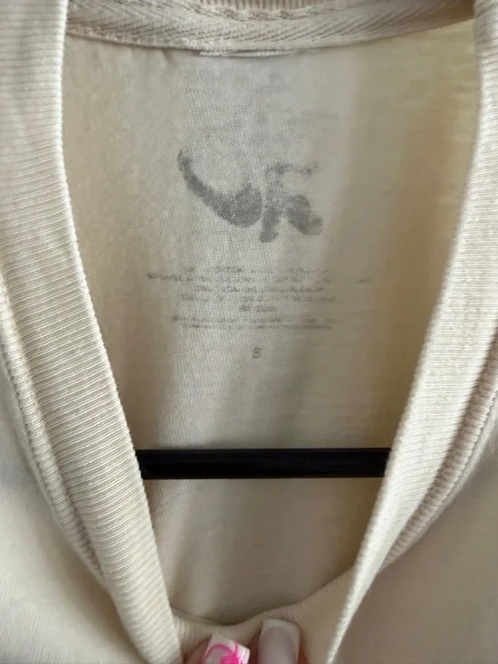 Olivia Rodrigo Spill Her Guts Live T-Shirt - Picture 2 of 2